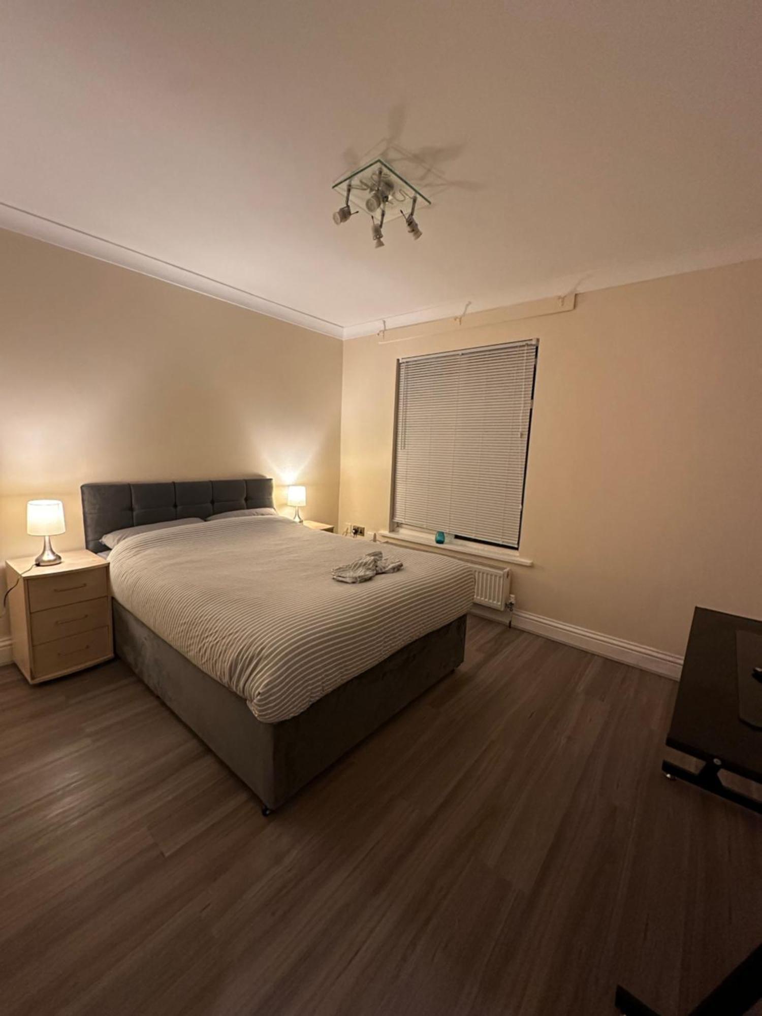 Leavesden Residence - Central - Cosy - Harry Potter Watford  Exterior foto